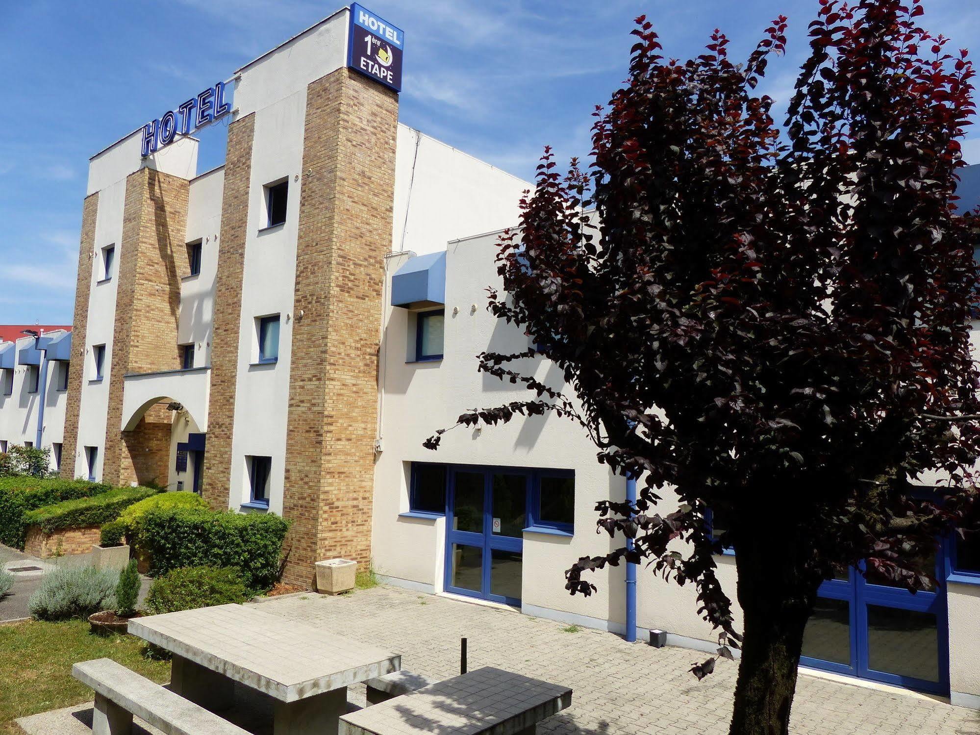 Hotel 1Ere Etape Vaulx-en-Velin Kültér fotó